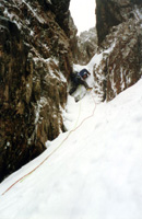 Mike klimt voor in SC-Gully.