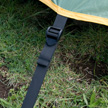 Straps voor het aanspannen van de buitentent.
