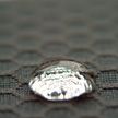 Zelfs mesh wordt waterafstotend na behandeling met Ion-Mask.