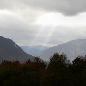 Slowakije_127_derde_dag_uitzicht_met_zonnestralen