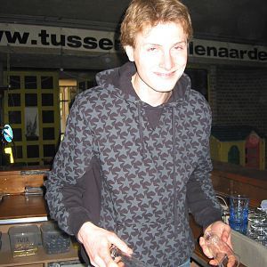 Media 'Rogier, het manusje van alles' in categorie 'Sportklimmen (26-04)'